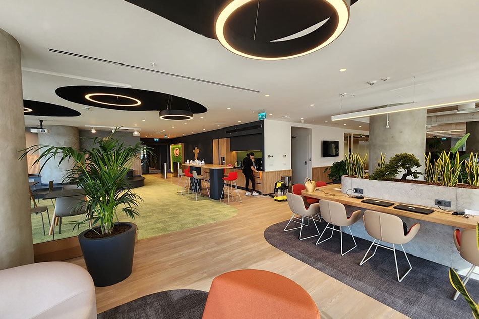 Lely Ofis